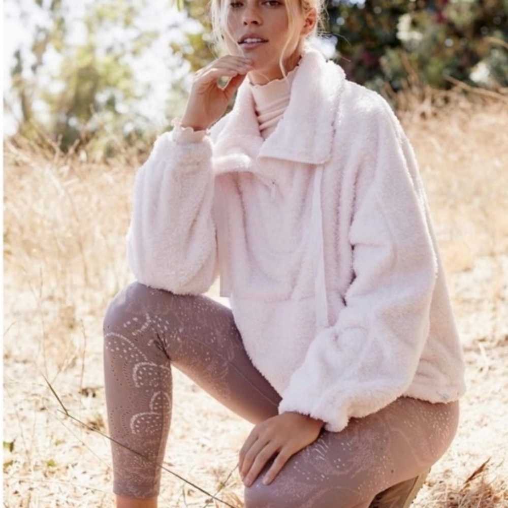 Free people pullover